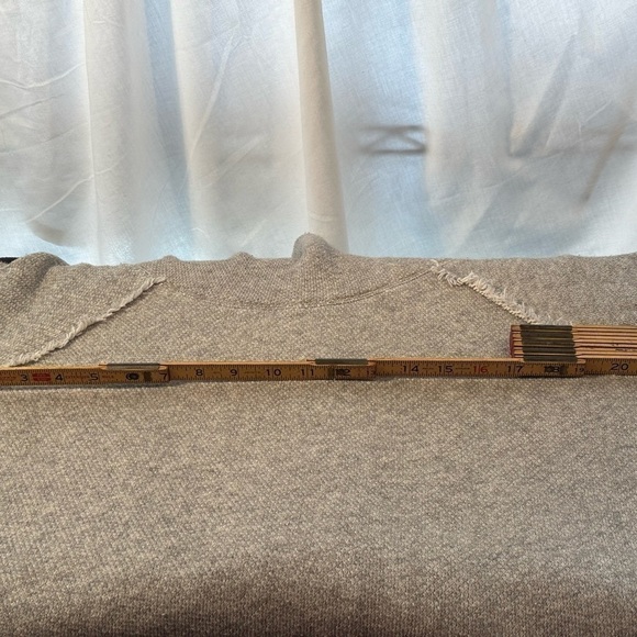 Free People mock, turtleneck, sweater, pull over size medium‎ - Picture 4 of 10